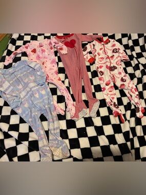 12/18 month girls sleepers